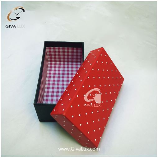 جعبه کادویی قرمز رنگ 15 سانتی متری