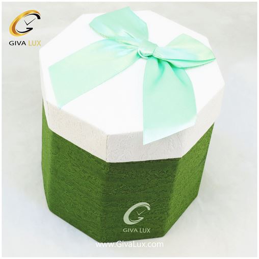 جعبه کادویی سبز رنگ 8 ضلعی بند دار